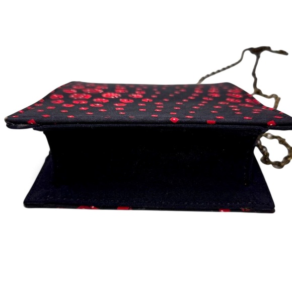 Nicole Miller 100% Silk Mini Chain Strap Purse Women's Dice Graphic Twist Clasp - Picture 5 of 9